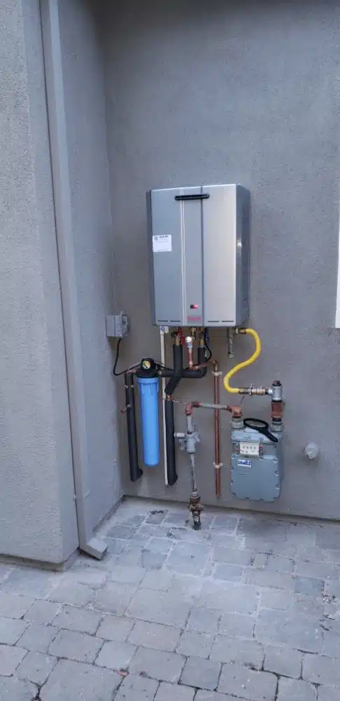 A tankless water hater perfectly installed by professionals.